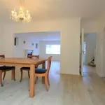 Rent 5 bedroom apartment in South East England