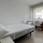 Rent 5 bedroom apartment in Granada