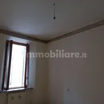 Rent 1 bedroom apartment of 120 m² in Piacenza