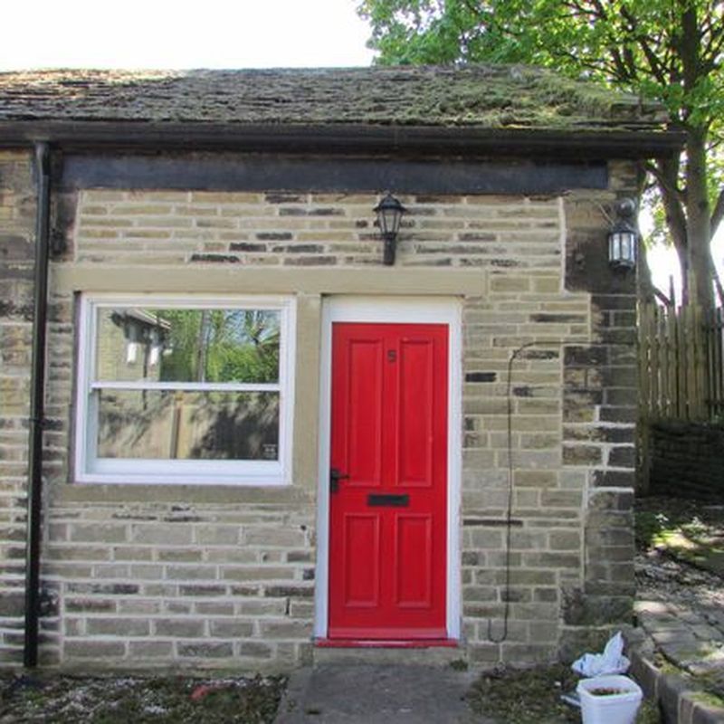 Terraced house to rent in Ovenden Road, Ovenden, Halifax HX3 Southowram