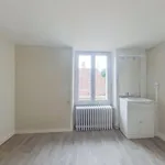 Maison de 89 m² avec 3 chambre(s) en location à MONTMORILLON