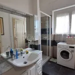 Rent 3 bedroom apartment of 65 m² in Roma