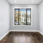 Rent 3 bedroom house in Queens