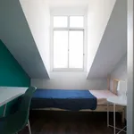 Rent 6 bedroom apartment in Lisbon