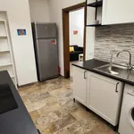 Rent 3 bedroom apartment in Florence