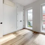 Rent 2 bedroom house in Brooklyn