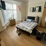 Rent 6 bedroom house in Wales