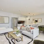 Rent 2 bedroom apartment of 89 m² in london