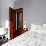 Rent 3 bedroom apartment of 80 m² in madrid