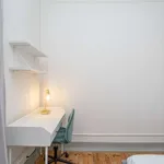 Rent a room in lisbon