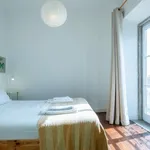 Rent 1 bedroom apartment in lisbon