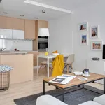 Rent 2 bedroom apartment of 86 m² in lisbon