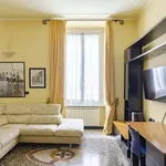 Rent 5 bedroom apartment of 120 m² in Genoa