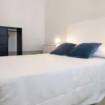 Rent 1 bedroom apartment in porto