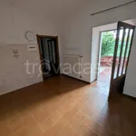 Affitto 4 camera appartamento di 165 m² in Lessolo