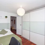 Alquilo 7 dormitorio apartamento de 127 m² en Valencia