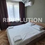 Rent 3 bedroom apartment of 92 m² in Център