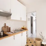 Rent 2 bedroom apartment of 60 m² in Paris