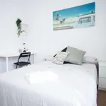 Rent a room of 85 m² in barcelona