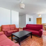 Rent a room of 160 m² in valencia