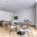 Appartement de 73 m² avec 3 chambre(s) en location à Lyon