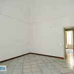 Affitto 6 camera appartamento di 160 m² in Catania