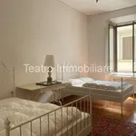 Rent 1 bedroom apartment of 75 m² in Florence