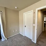 Rent 3 bedroom apartment in Oceanside