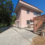 Rent 4 bedroom house of 150 m² in Roma