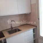 Affitto 2 camera appartamento di 55 m² in Reggio nell'Emilia