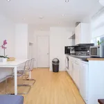 Rent 2 bedroom apartment of 72 m² in london