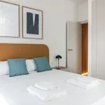 Rent 3 bedroom apartment of 1464 m² in Valencia