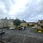 Rent 2 bedroom flat in Calderdale