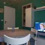 Rent 4 bedroom apartment of 90 m² in Ragusa