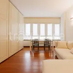 Rent 3 bedroom apartment of 120 m² in Milano