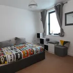 Rent 2 bedroom flat in Yorkshire And The Humber