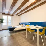 Alquilo 1 dormitorio apartamento de 75 m² en barcelona