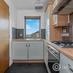 Rent 1 bedroom apartment in Edinburgh