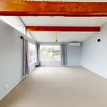 Rent 3 bedroom apartment in Tawa