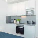 Rent 1 bedroom apartment of 30 m² in Berlin