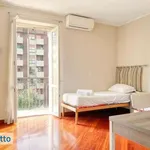 Rent 3 bedroom apartment of 100 m² in Milan