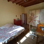 Rent a room of 1000 m² in Vicchio