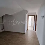 Rent 5 bedroom apartment of 140 m² in Mantova