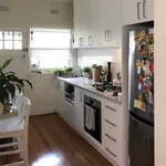 Rent 3 bedroom apartment in Elwood