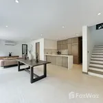 Rent 4 bedroom house of 350 m² in Bangkok