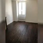  appartement avec 1 chambre(s) en location à Lussac-les-Églises