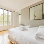 Rent 1 bedroom apartment of 291 m² in Paris