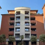 Rent 3 bedroom apartment of 70 m² in Seriate