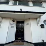 Rent 2 bedroom flat in Birmingham