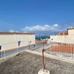 Rent 4 bedroom apartment of 95 m² in Peschici